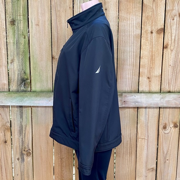 Nautica Softshell Zip Front Black Jacket EUC - Picture 6 of 13